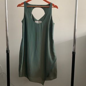 Shipley & Halmos dress with pockets, Size 8, Iridescent Green/Blue